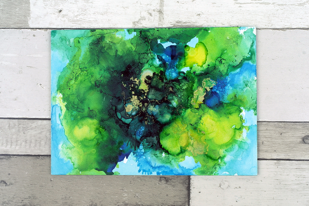 Using alcohol inks on Ampersand Claybord Artist Painting Panels