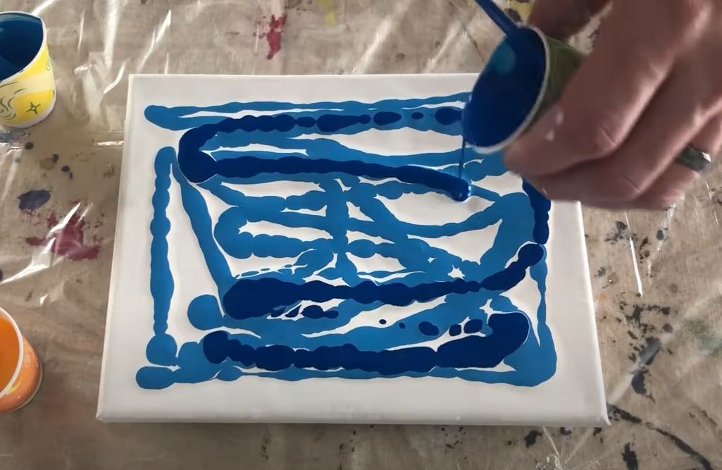 TECHNIQUE: Ribbon Paint Pouring Archives - Paint Pour Academy