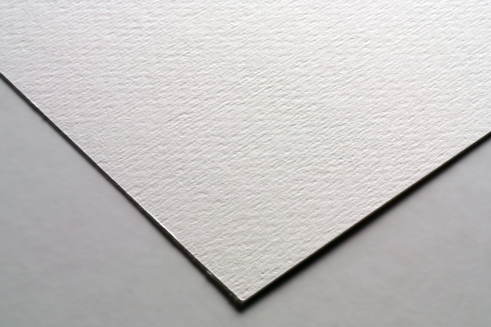 Fabriano Pittura Paper texture angled detail