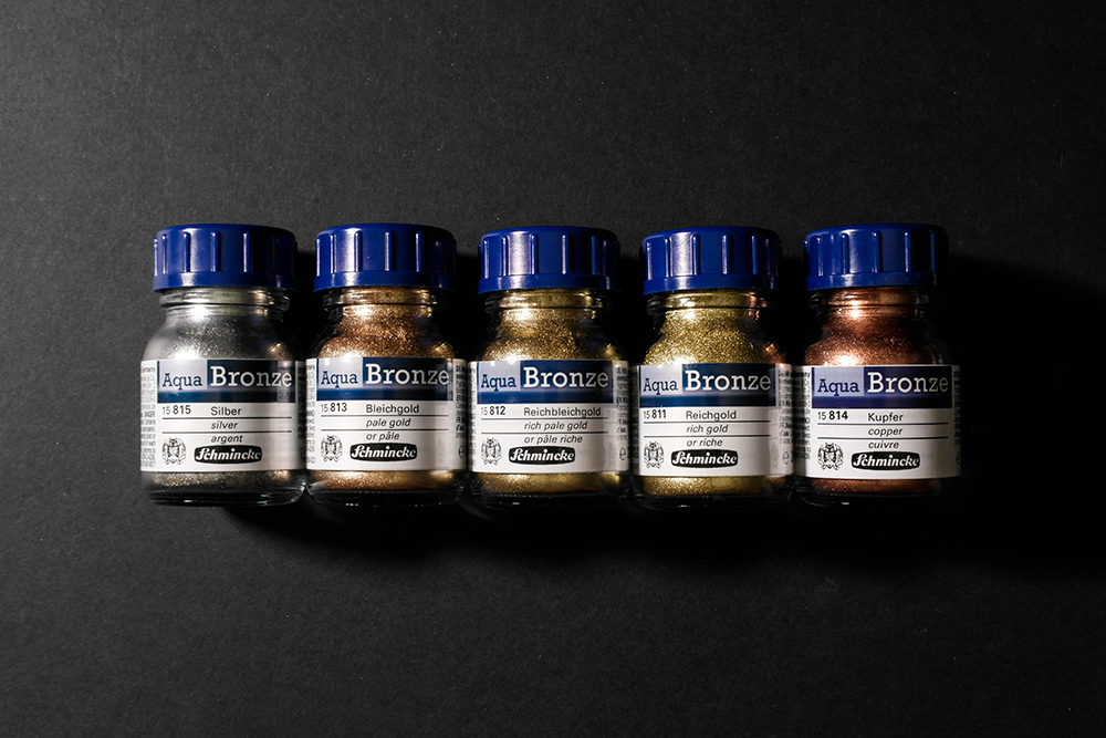 Create Glossy Metal Effects in Watercolour and Gouache with Schmincke Aqua Bronze