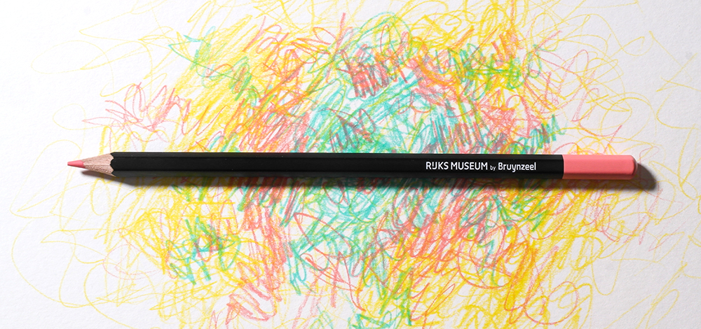 How to Choose the Right Colouring Pencil