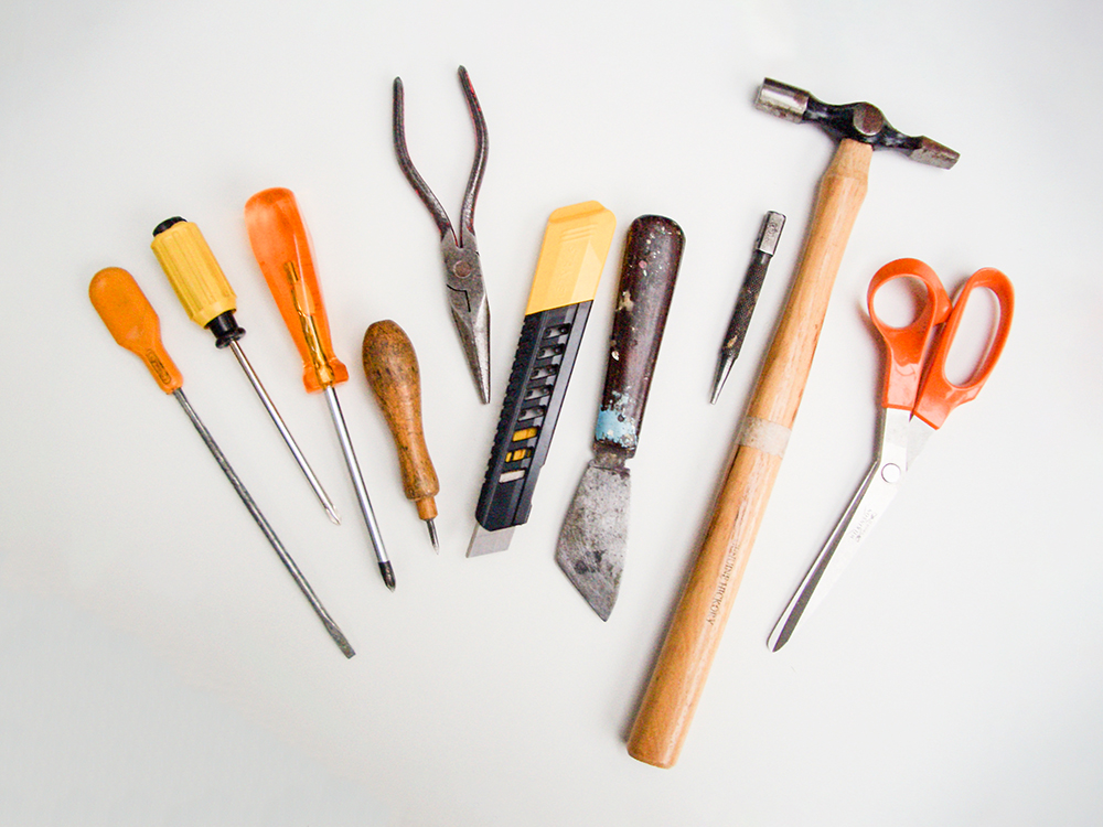 photo of tools used to recycle frames