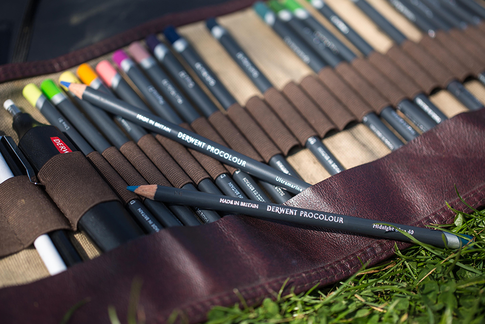 Derwent Procolour Pencils and Accessories in Derwent Pencil Wrap