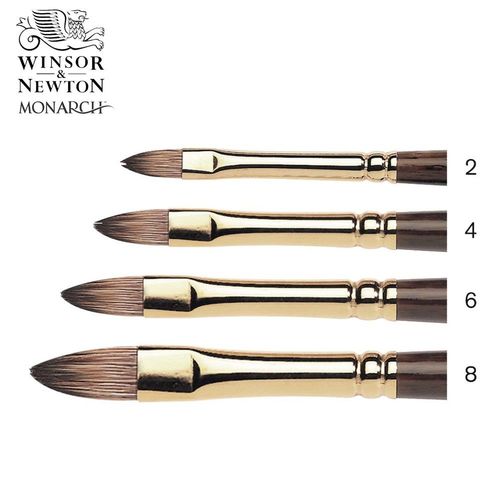 Image of Winsor & Newton Monarch Short Filbert Brush